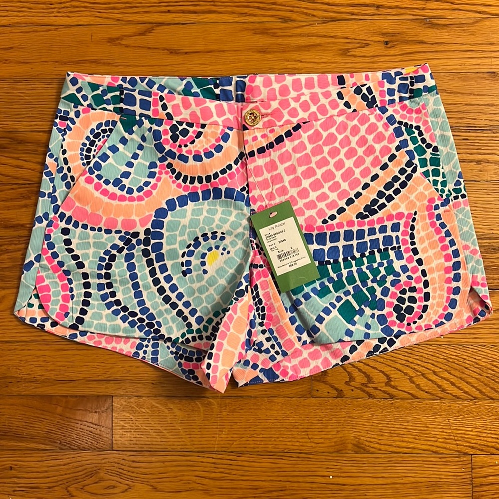 Lilly Pulitzer Adie Short in Tile Wave